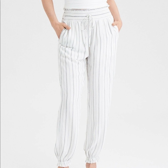American Eagle Outfitters Pants - American Eagle Joggers NWT